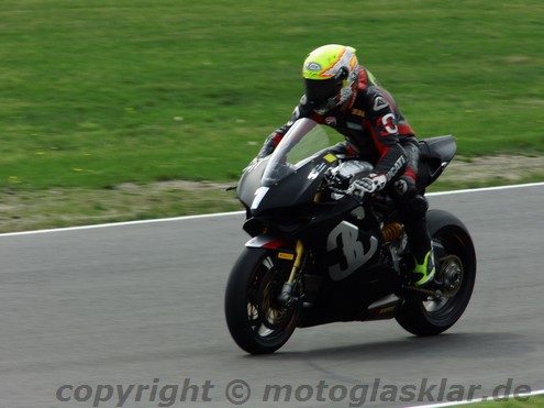 Rennserie Superbike IDM #1 X.Fores Ducati